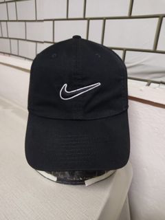 (Category: ) located in . Submitted by ek_thriftstore90 (Listing ID 1460482328, Image 1). Description: .