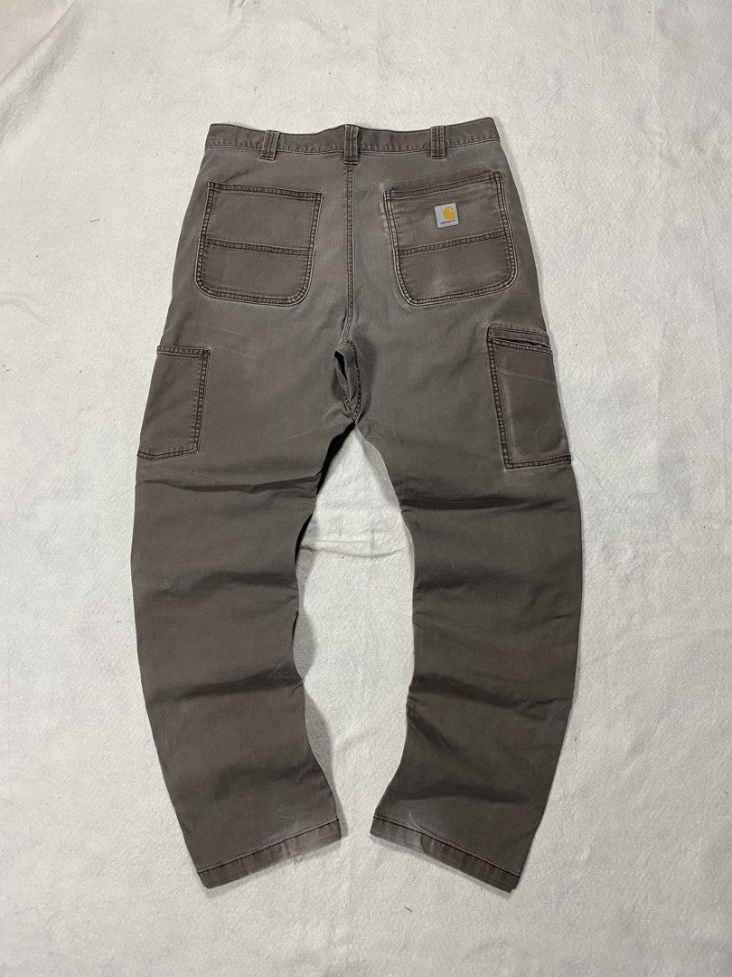 Carhartt Relexed Fit Double knee (Category: Activewear) located in Dasmarinas. Submitted by ridgeridethrift (Listing ID 1460452409, Image 2). Description: Waist - 36 Thigh - 11 Length - 43 Hem - 8.5 Issue: scratch , Fade.