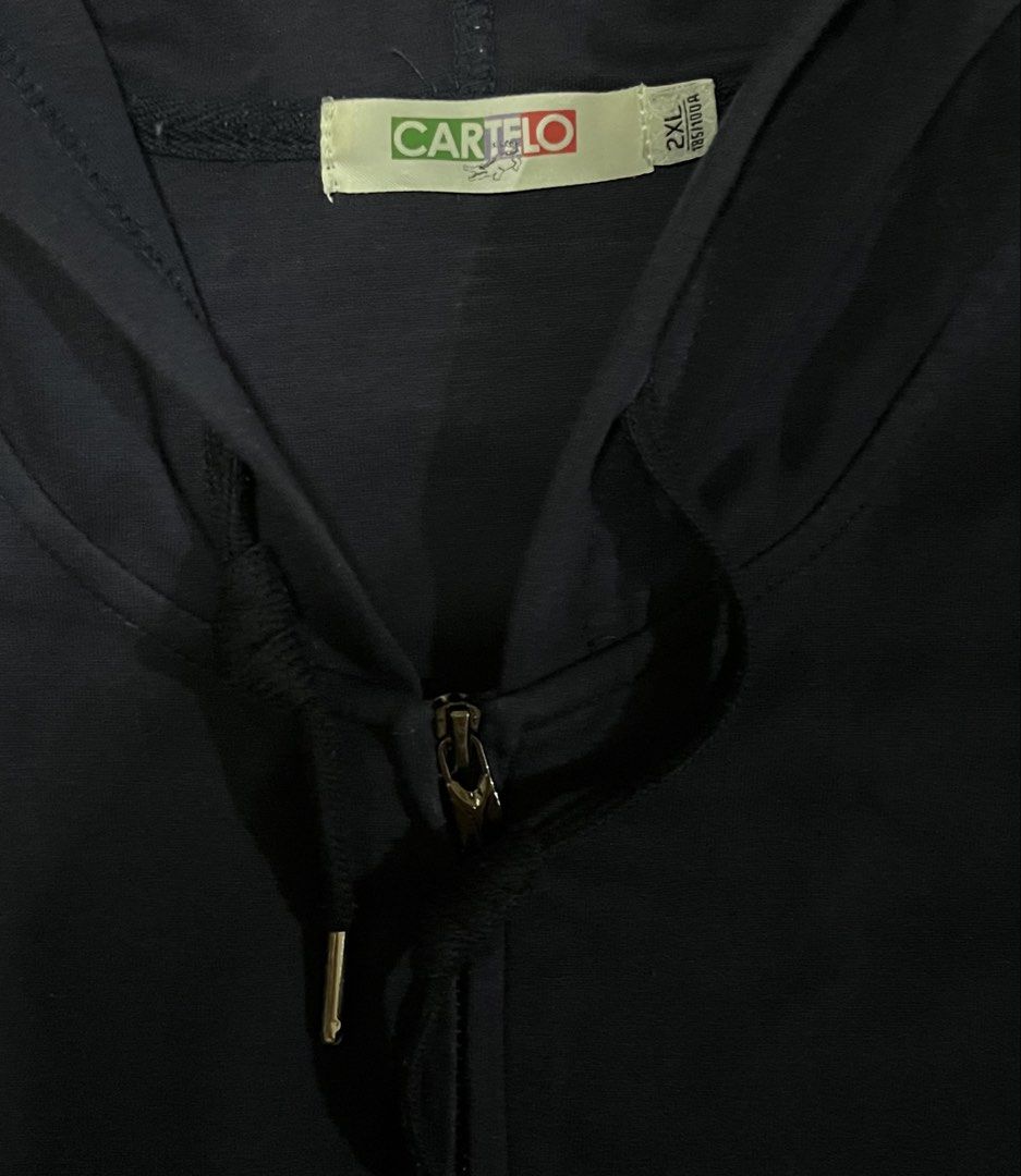 Cartelo Full Zip Pullover Hoodie (Category: Hoodies) located in Subic. Submitted by trashdimes2022 (Listing ID 1460499622, Image 3). Description: 2XL (23.5 x27.5) best fit for Large Size In Excellent Condition *Perfume Stain on sleeve Color rate: 9/10.