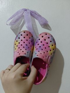 (Category: ) located in . Submitted by wornwardrobe (Listing ID 1460398343, Image 1). Description: .