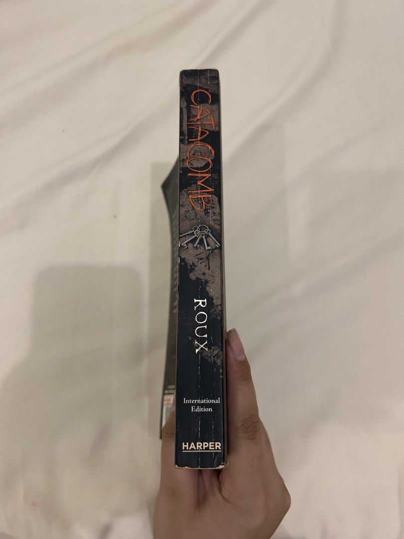 Catacomb by Madeleine Roux (Paperback) (Category: Storybooks) located in Manila. Submitted by janibonani (Listing ID 1460370230, Image 3). Description: - bought at nbs - very good condition - no annotations - loc: sampaloc, mnl.