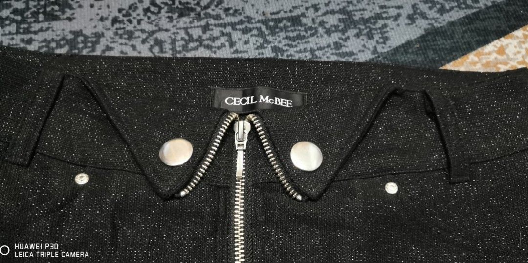 Cecil mcbee Black sparkling mini skirt (Category: Skirts) located in San Jose. Submitted by thrift_ni_sir (Listing ID 1460409686, Image 3). Description: Excellent condition MOD j&t Add shipping fee MOP gcash.