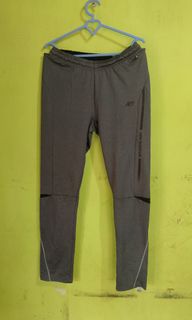 (Kategori: ) berada di . Dikirim oleh enceriady (ID iklan 1460334738, Gambar 1). Deskripsi: .