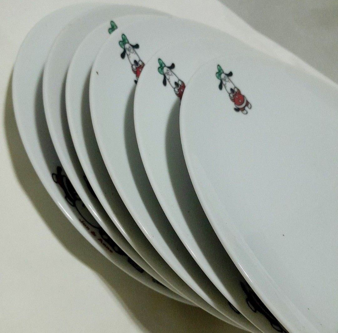 Ceramics Salad Plates Set (Category: Dinnerware & Cutlery) located in Las Pinas. Submitted by 84vintage (Listing ID 1460355300, Image 3). Description: Selling the whole set of 6 ceramics salad plates. Ideal to use during the Christmas season. Actual photos posted. Please examine them carefully as they are part of the description. --📌 MUST READ Before Dealing with us 📌-- ⚠️Price is posted. No lowballs please. ⚠️Vintage items are only sold As Is 