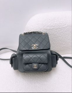 （分類：）位於 。 由 heras.luxury 提交（商品編號 1460468420，圖片 1）。簡介： 。