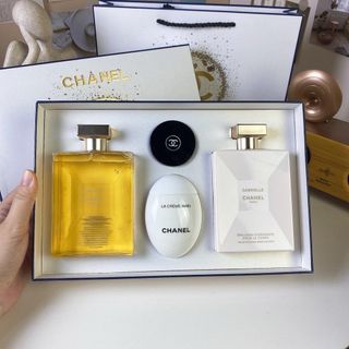 （分類：）位於 。 由 marin1996 提交（商品編號 1460374150，圖片 1）。簡介： 。