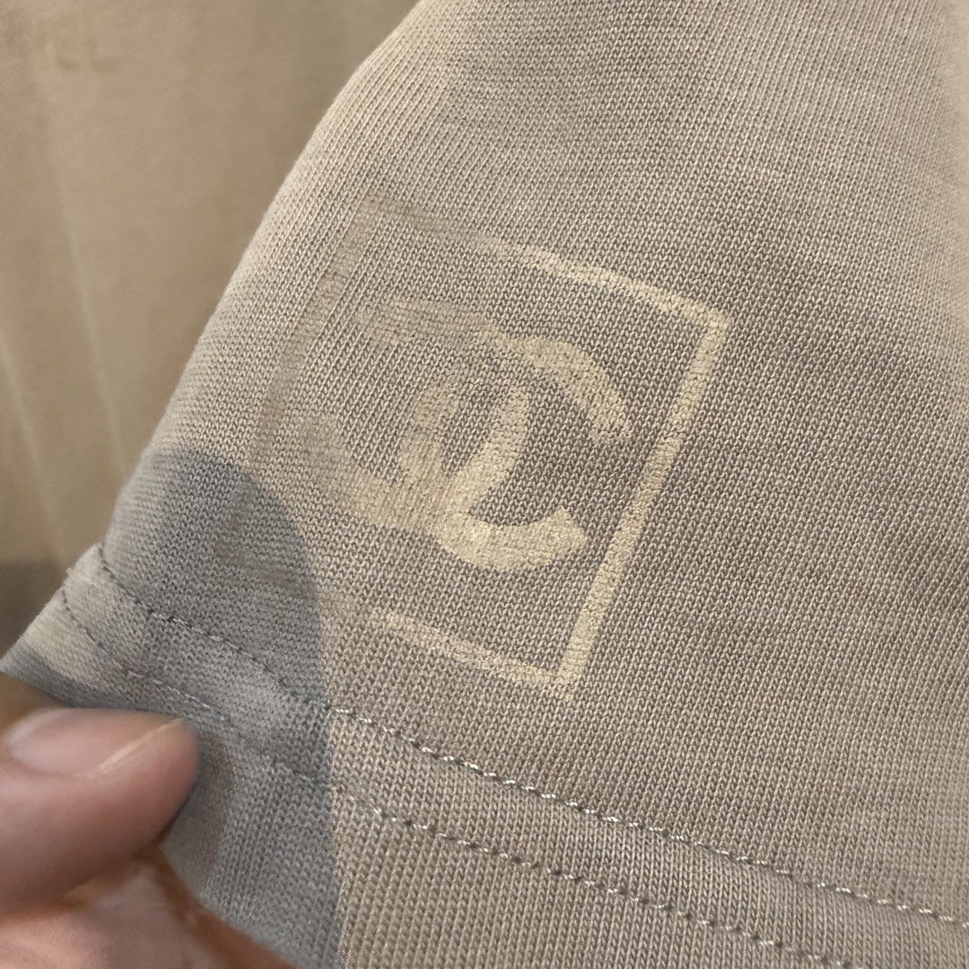 Chanel T-Shirt Size 36 (Category: Shirts) located in Manila. Submitted by carbungcoalex (Listing ID 1460366294, Image 3). Description: CHANEL MID LOGO SHIRT 22 by 29.5 Good Condition Complete tags 1K CLAIM.