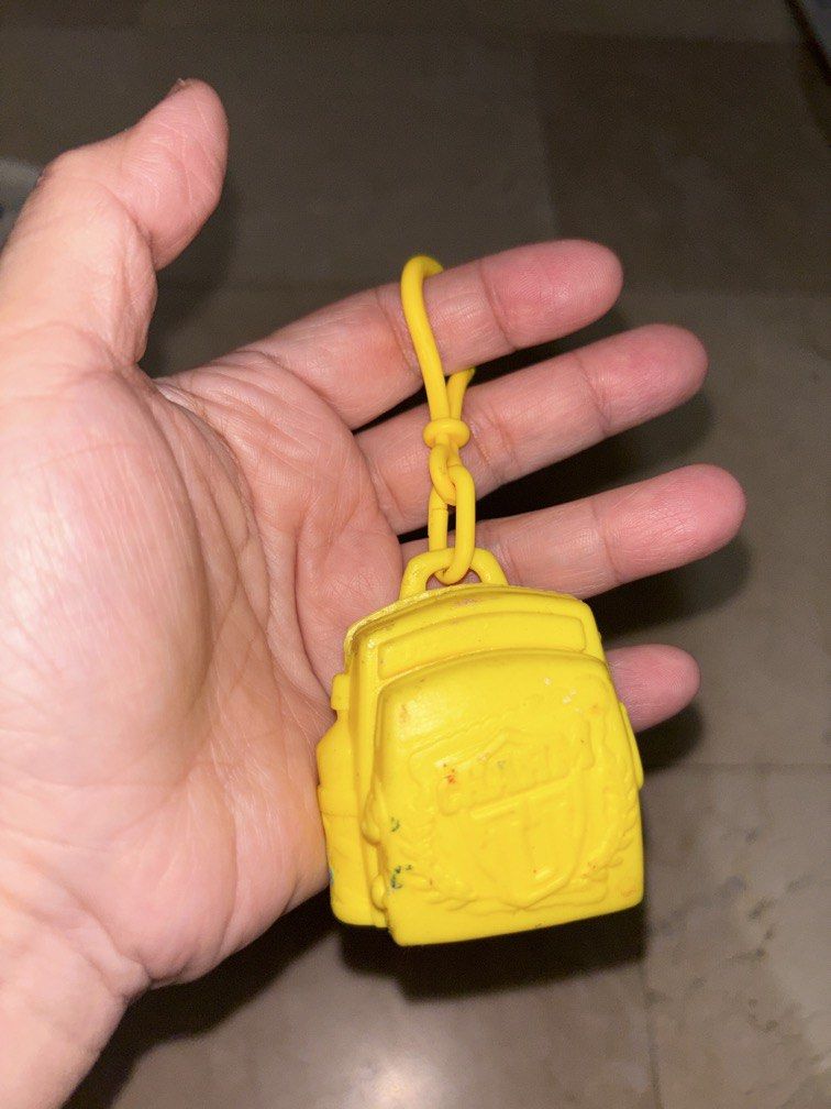 Charm u yellow bag keychain coin purse (Category: Purses & Pouches) located in Manila. Submitted by vintageaccessories (Listing ID 1460445219, Image 1). Description: .