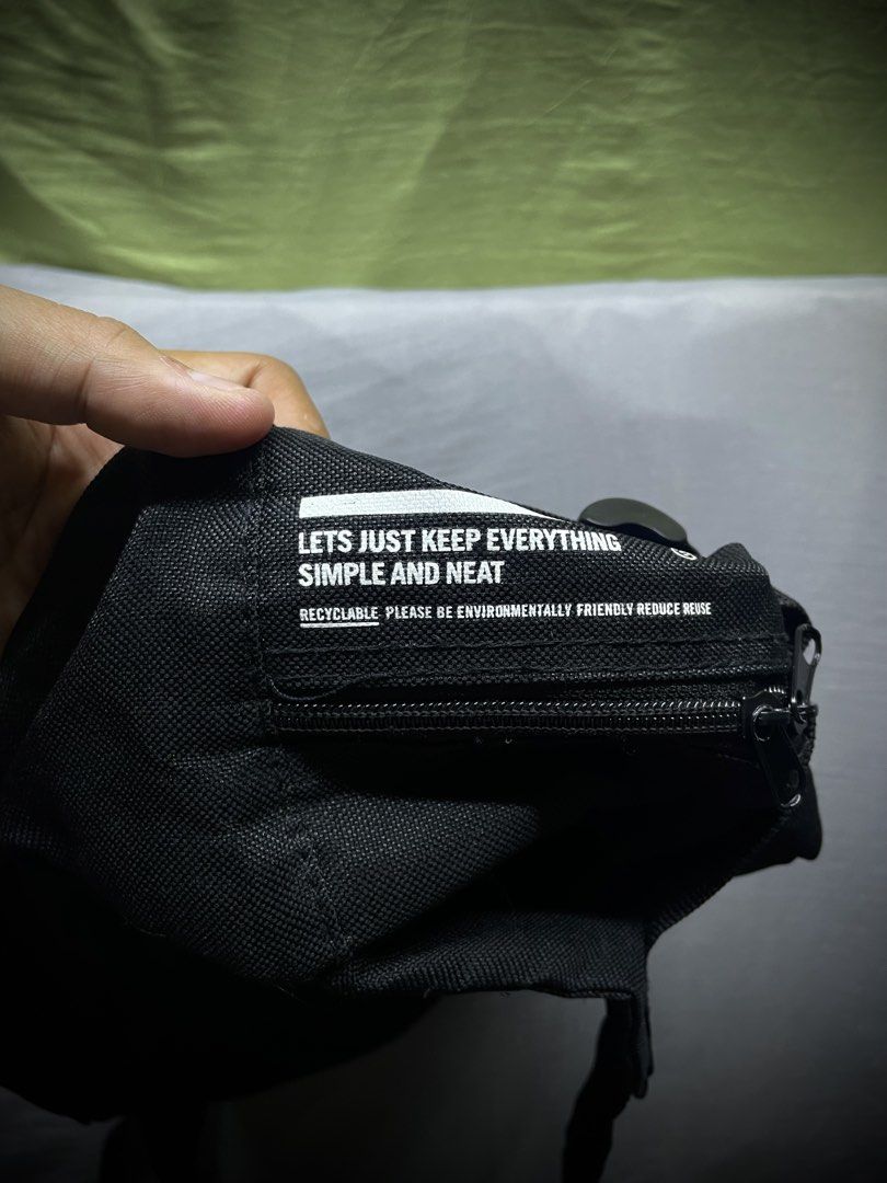 Chocoolate Waist Pack (Category: Belt bags, Clutches and Pouches) located in Manila. Submitted by tuklasmnl (Listing ID 1460313449, Image 3). Description: Excellent Condition No Issue Adjustable Straps.