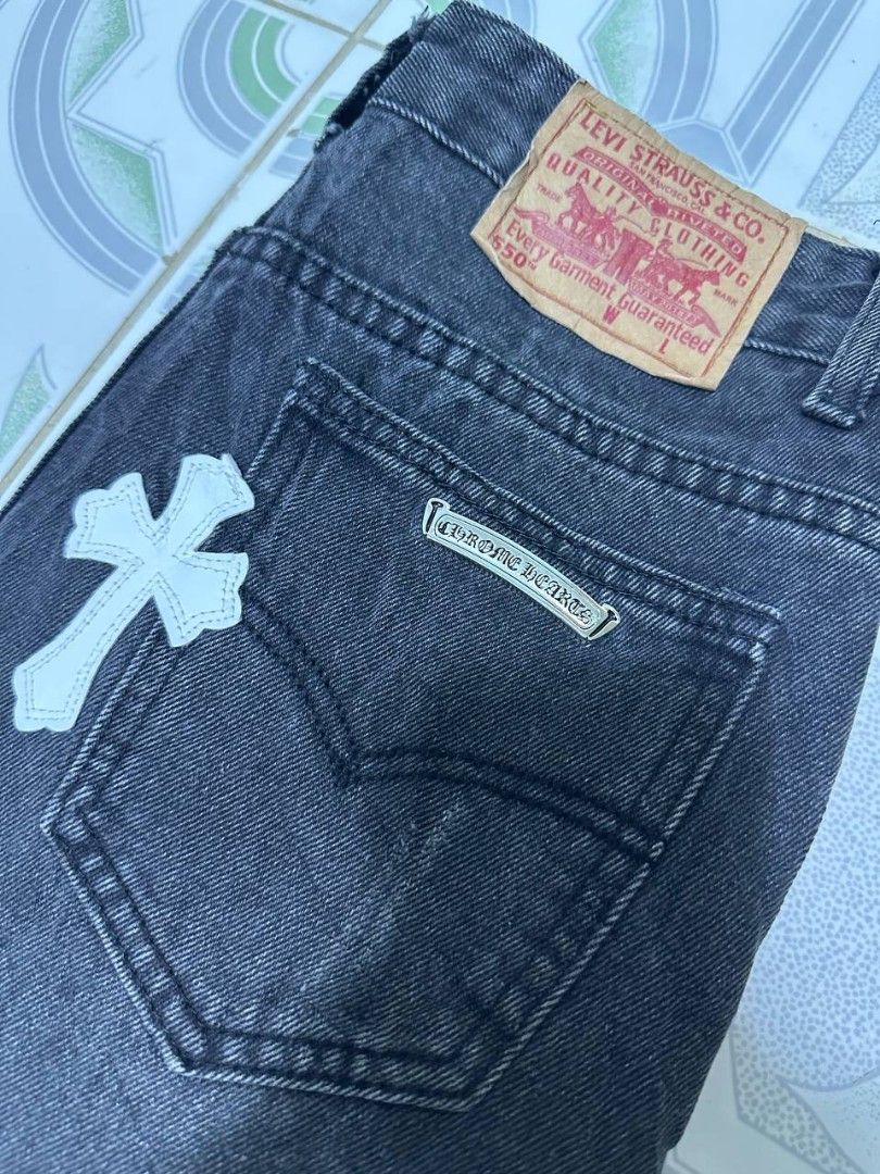 Chrome hearts size 28 (off) (Category: Activewear) located in Bambang. Submitted by dinthriftyfinds (Listing ID 1460374801, Image 3). Description: Chrome hearts size 28x39 (off) 750 plus shipping. Fix price. Pass sa lowbal You can contact me also at my page and FB main account. @Dinn Protacio @Din Thrifty Finds.