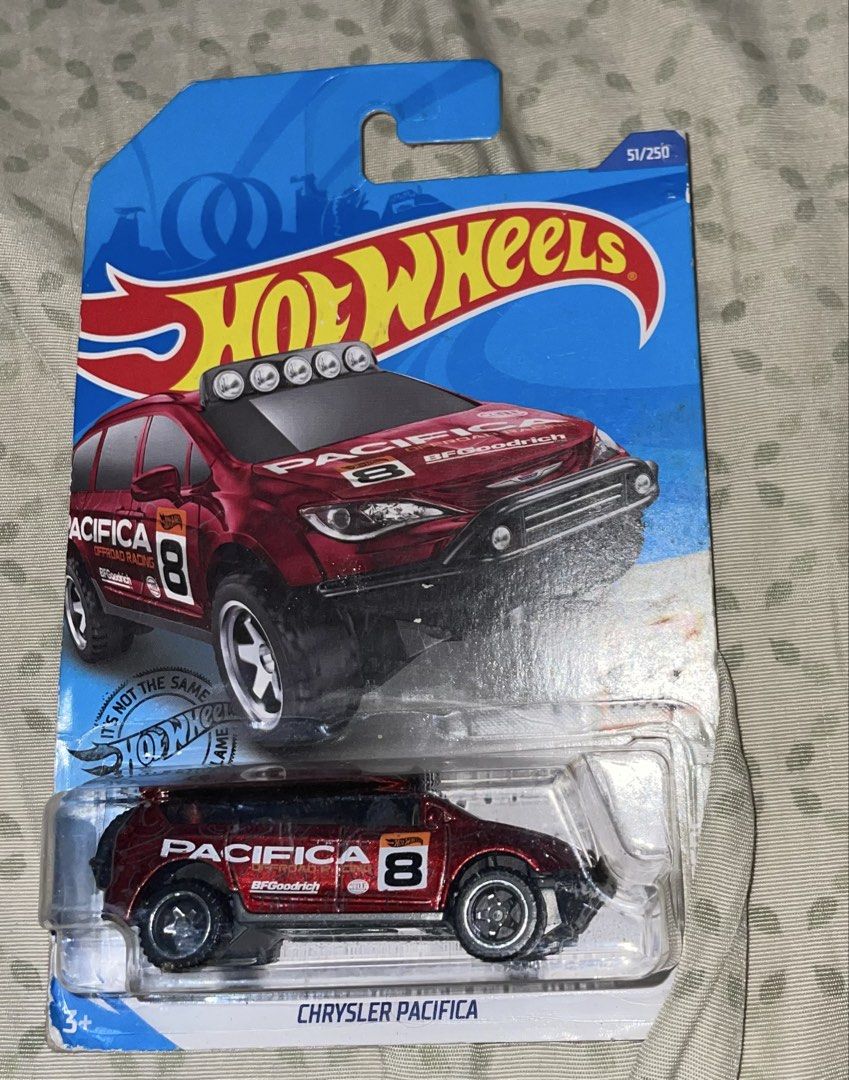 Chrysler Pacifica Hotwheels (Category: Vehicle & Diecast Models) located in Manila. Submitted by moonwvn (Listing ID 1460447488, Image 1). Description: .