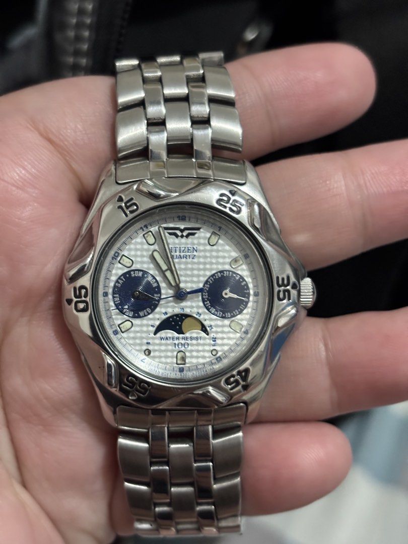 Citizen Moonphase Watch (Category: Men's Watches) located in Cainta. Submitted by timelesswatchbycla3.0 (Listing ID 1460472464, Image 1). Description: 39mm Sign of use Up to 7 inch wrist size Working chrono Discoloration around lume Water resist up to 10 bar As is.