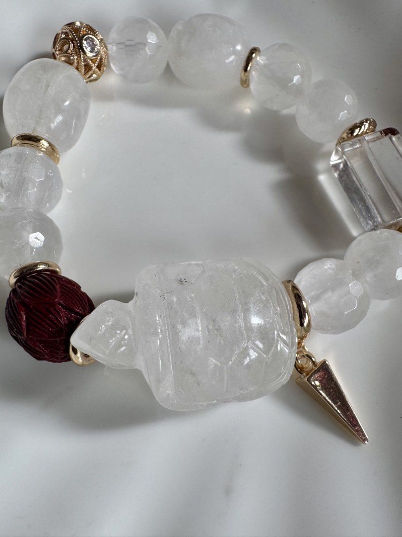 Clear quartz and cinnabar bracelet (Category: Bracelets) located in Quezon City. Submitted by nics006 (Listing ID 1460363034, Image 2). Description: 🐢 The Ultimate Abundance & Stability Triad 🐢Unlock the combined energies of long life, rapid manifestation, and ultimate clarity with this unique powerhouse blend. Designed to help you build lasting wealth while keeping your energy perfectly aligned.✨ The Turtle (Feng Shui Symbol): Brings grounding