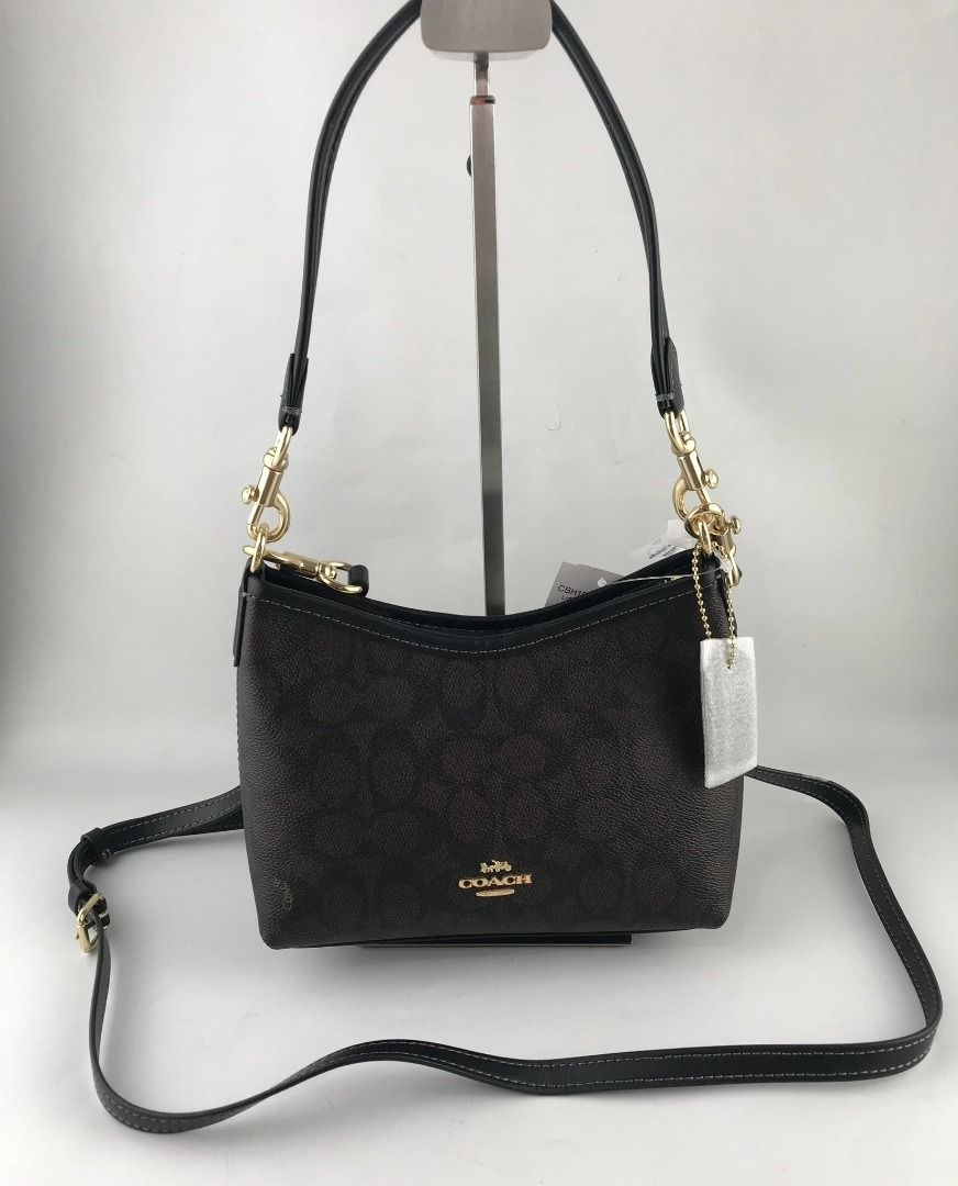 Coach Laurel Small Crossbody Dark Brown (Category: Cross-body Bags) located in Manila. Submitted by msddirectfactoryoutlet (Listing ID 1460369214, Image 1). Description: Laurel Small 19 x 15.5 x 8.5cm US Grade 100%.