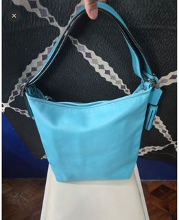 (Category: ) located in . Submitted by affordabags_cd (Listing ID 1460422926, Image 1). Description: .