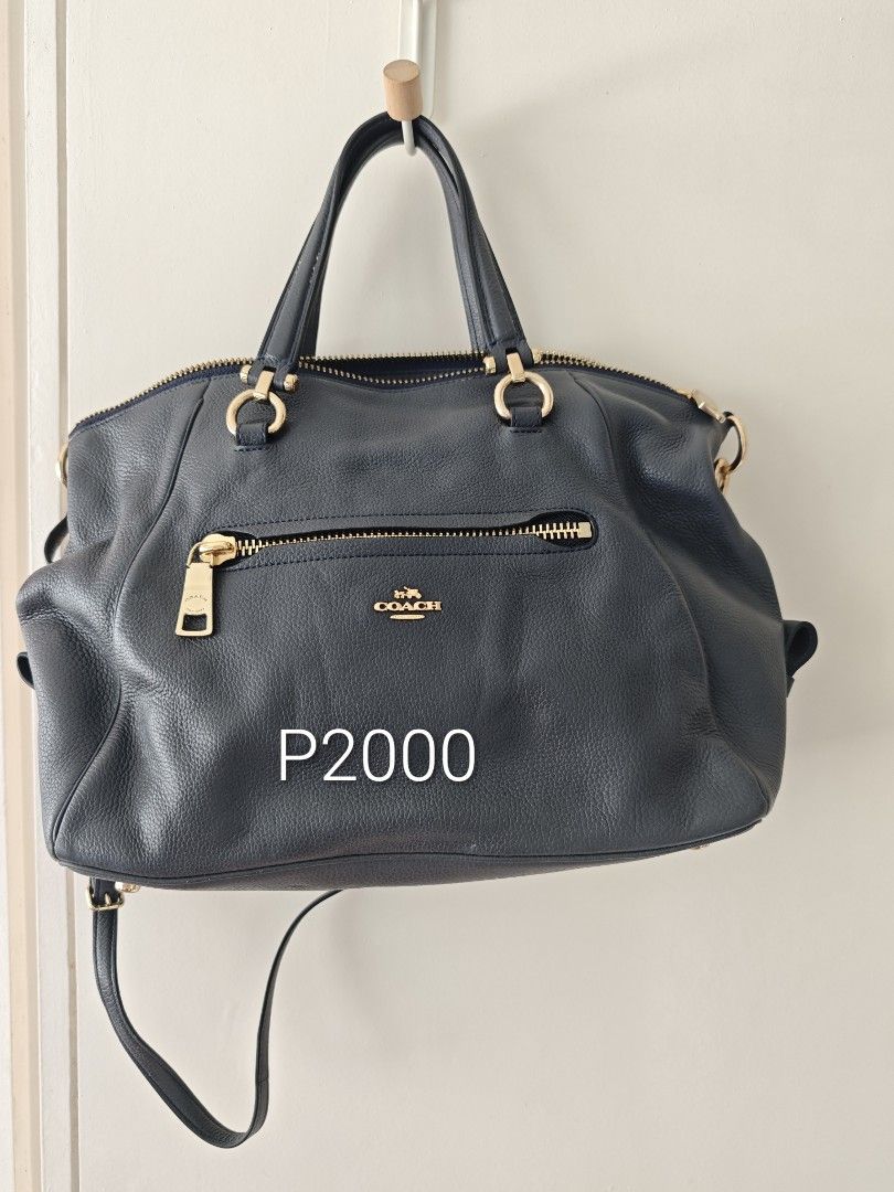 Coach Pebble Leather Hobo Shoulder Bag White (Category: Luxury Bags & Wallets) located in Makati City. Submitted by marj28036 (Listing ID 1460327260, Image 3). Description: Coach and MK bags for sale. All original and used. RFS - decluttering take all for P4500.