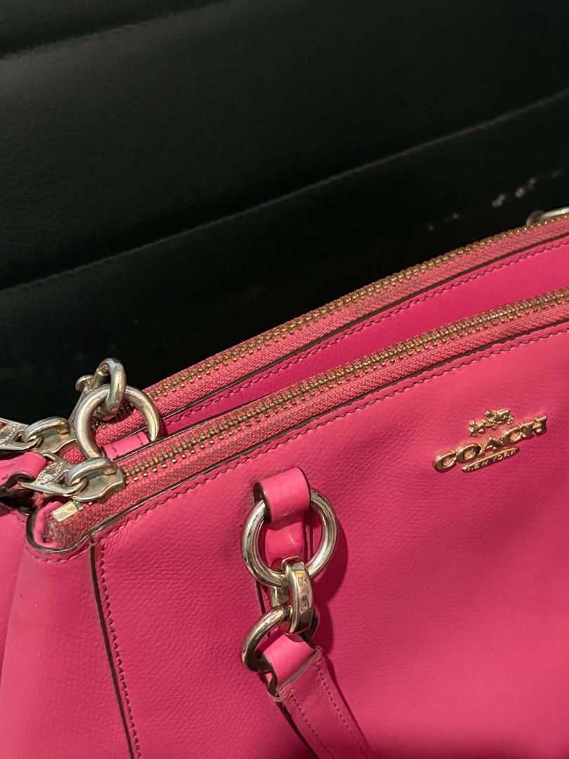 Coach Pink Leather Handbag (Category: Luxury Bags & Wallets) located in Meycauayan. Submitted by cortezarab29462 (Listing ID 1460327649, Image 2). Description: Item condition: 8/10 - with strap - normal sign of usage (rubber lining) ; dirt inside .
