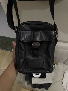 (Category: ) located in . Submitted by garment_dept05 (Listing ID 1460477336, Image 1). Description: .