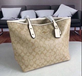 (Kategori: ) berada di . Dikirim oleh velorastudio (ID iklan 1460376237, Gambar 1). Deskripsi: .