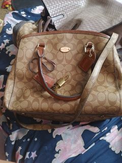 (Category: ) located in . Submitted by prinsesay (Listing ID 1460323669, Image 1). Description: .