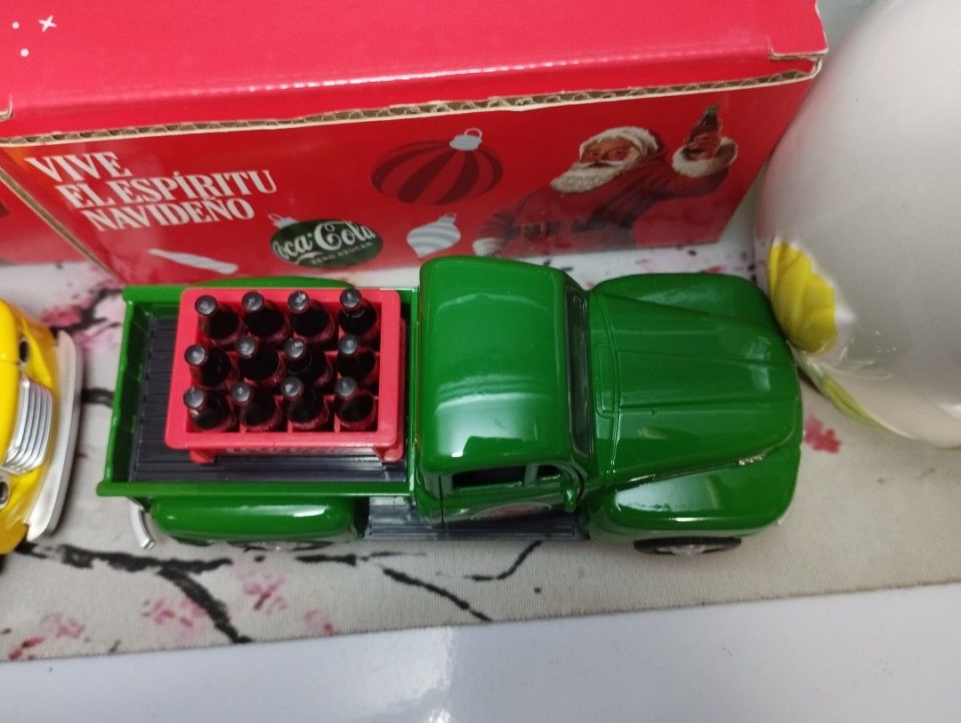 Coca-Cola Diecast Collection (Category: Vehicle & Diecast Models) located in Batangas. Submitted by toyempress8 (Listing ID 1460480046, Image 2). Description: 🌟Coca-Cola pickup diecast truck with mini bottle crate 🌟Perfect for collectors and gift ideas 🌟color green,Approx 13cm.