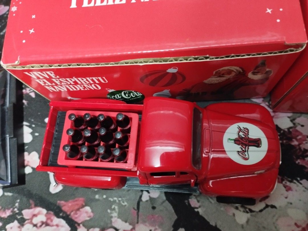 Coca-cola Diecast Collection (Category: Vehicle & Diecast Models) located in Batangas. Submitted by toyempress8 (Listing ID 1460478984, Image 2). Description: 🌟Coca-Cola pickup diecast truck with mini bottle crate 🌟Perfect for collectors and gift ideas 🌟color Red,Approx 13cm.