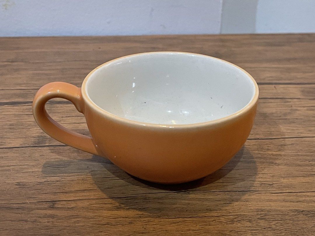 coffee mugs (Category: Coffee & Tea Tableware) located in San Fernando. Submitted by japansurpluselyu (Listing ID 1460353991, Image 1). Description: each.