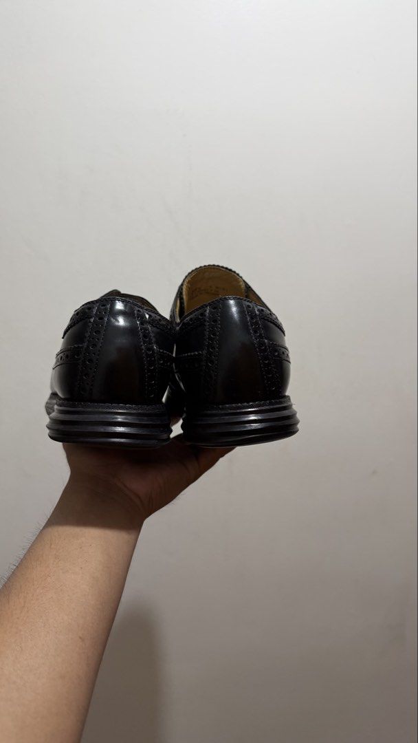 Cole haan (Category: Dress Shoes) located in Koronadal. Submitted by johnapolen99551 (Listing ID 1460335741, Image 3). Description: In good condition Ship nationwide .