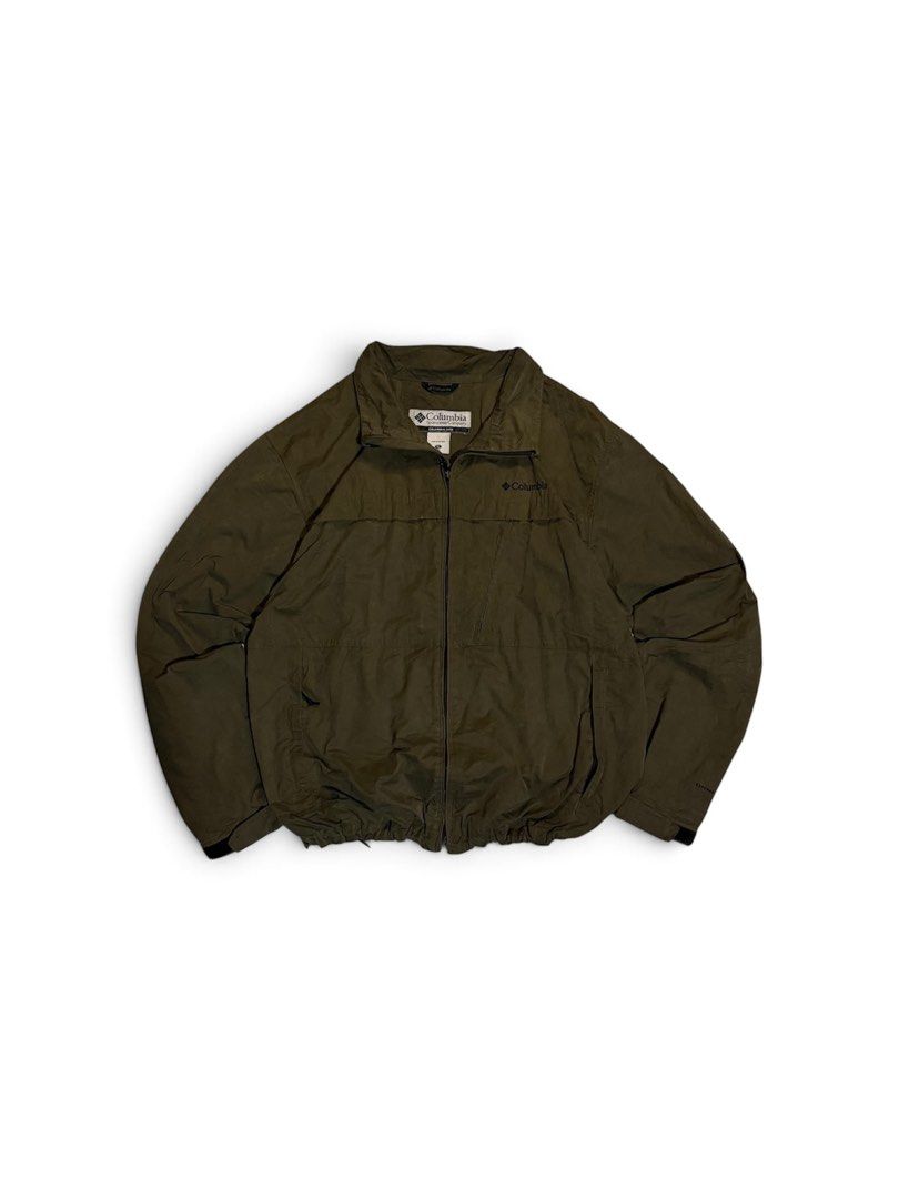 COLUMBIA OUTER WEAR (Category: Coats, Jackets and Outerwear) located in Manila. Submitted by marx_g (Listing ID 1460501456, Image 1). Description: COLUMBIA XL Width 25 Length 27 .