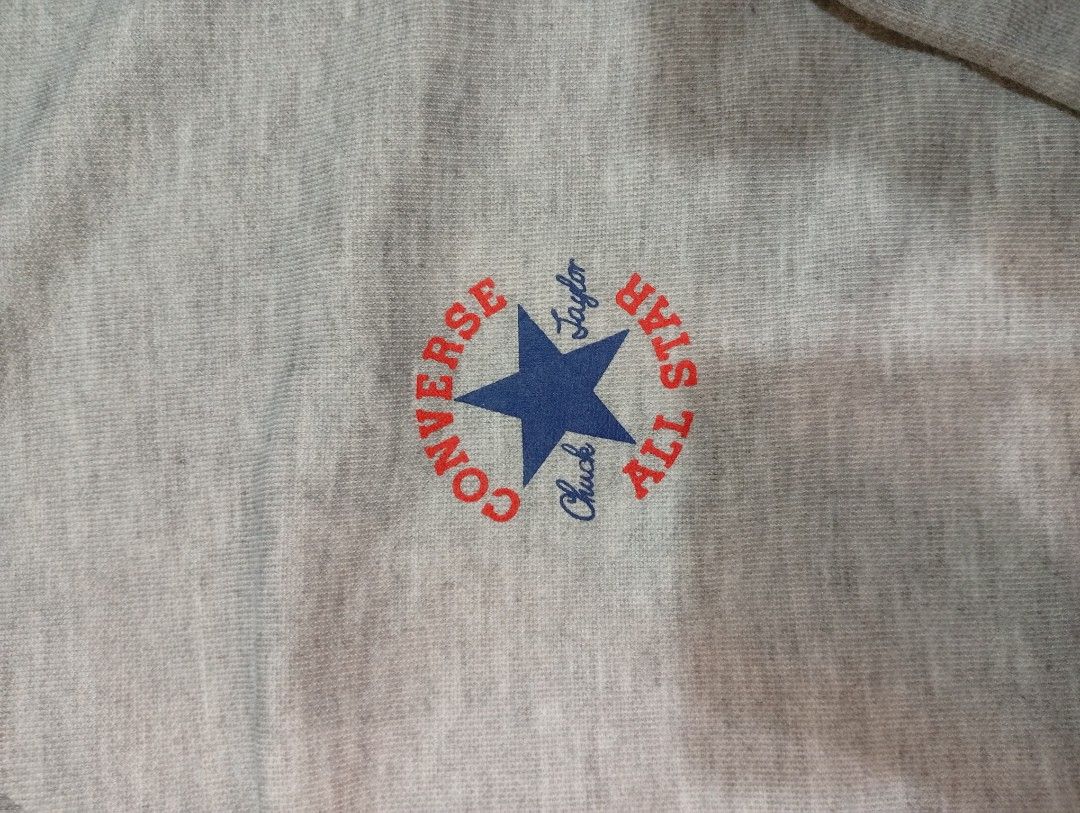 Converse Gray Long Sleeve Shirt (Category: Coats, Jackets and Outerwear) located in Legazpi City. Submitted by nexcloset_ (Listing ID 1460408371, Image 2). Description: - Size: Large - Price: ₱500 + SF - Color: Light Gray - Color Rate: 10/10 - Condition: Excellent condition - Issue: No issue - Classic gray Converse long-sleeve with chest logo..