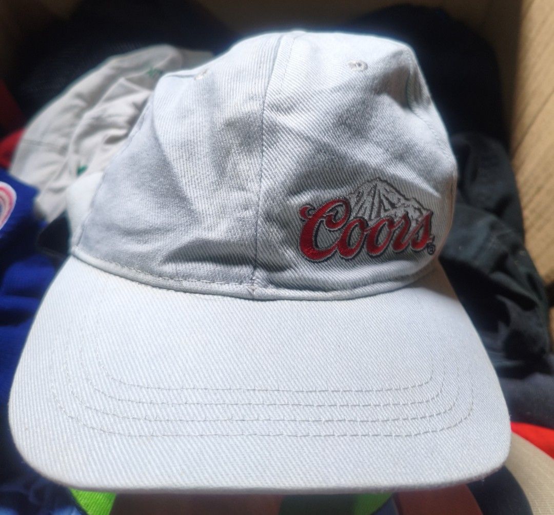 Coors hat (Category: Caps & Hats) located in Infanta. Submitted by gnystage (Listing ID 1460392471, Image 1). Description: Coors Beer hat.