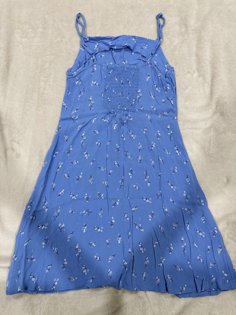 cotton on blue dress (Category: Dresses) located in Manila. Submitted by i400ayla (Listing ID 1460483287, Image 2). Description: .