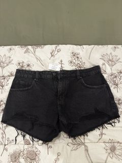(Kategori: ) berada di . Dikirim oleh hellomadame (ID iklan 1460421787, Gambar 1). Deskripsi: .