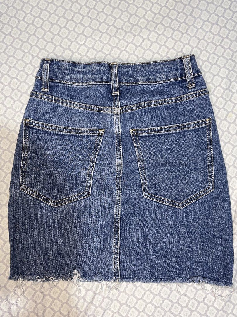 Cotton On Denim Skirt (Category: Skirts) located in Marikina City. Submitted by trish.grcia (Listing ID 1460382353, Image 2). Description: • Classic denim • Versatile & easy to style • Good condition.