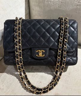 (Category: ) located in . Submitted by luxfashionz (Listing ID 1460421050, Image 1). Description: .