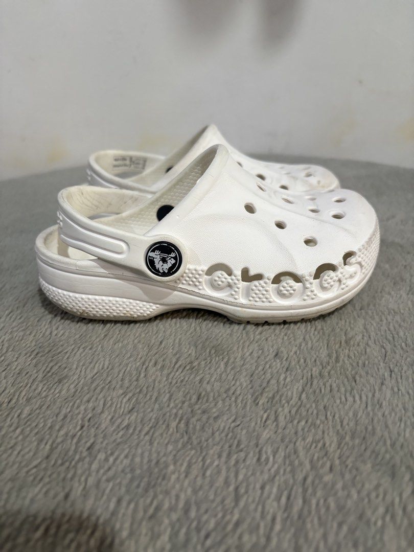 CROCS C9 (Category: Babies & Kids Fashion) located in Bacolod City. Submitted by strongraiz88110 (Listing ID 1460409699, Image 2). Description: .