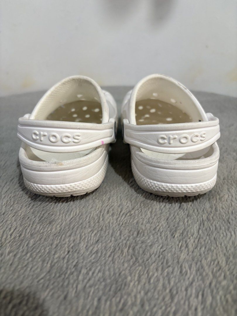 CROCS C9 (Category: Babies & Kids Fashion) located in Bacolod City. Submitted by strongraiz88110 (Listing ID 1460409699, Image 3). Description: .
