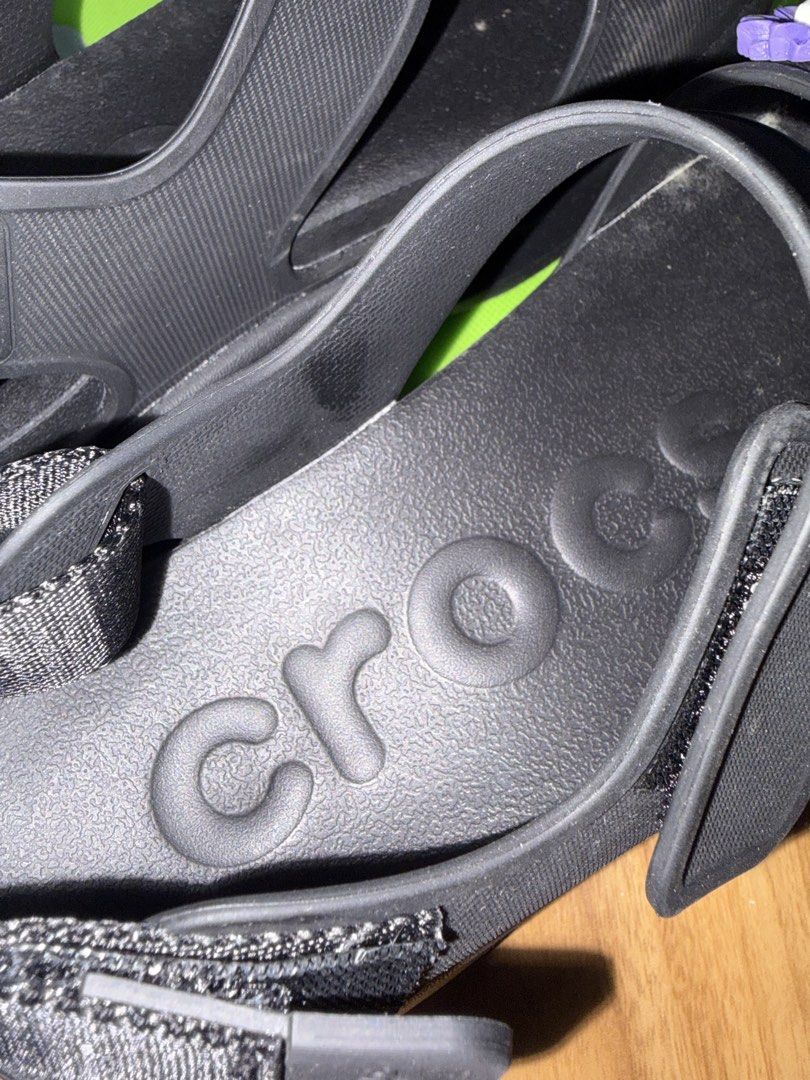 Crocs Soho Y Strap Sandal in Black (Category: Wedges) located in Santa Rosa. Submitted by collectiblesitems.ph (Listing ID 1460423128, Image 3). Description: Free na yung Jibits. Unused. Size: 23cm W6. No flaws with tote bag. .