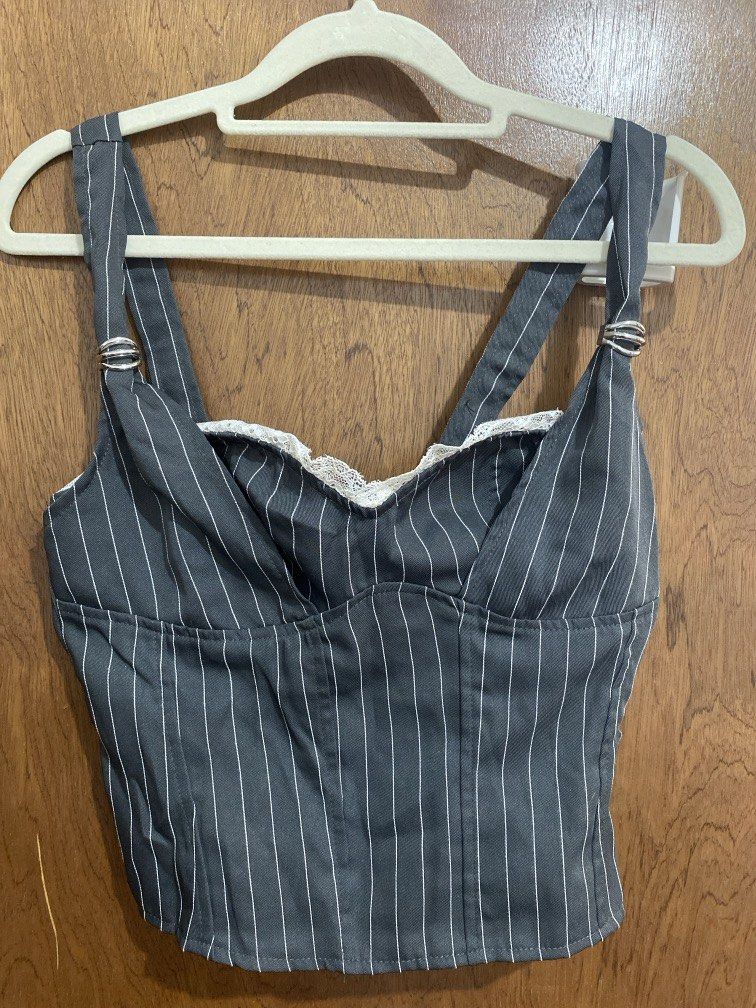 Croptop stripe (Category: Sleeveless) located in Tuguegarao City. Submitted by Miss_mich (Listing ID 1460333228, Image 1). Description: .