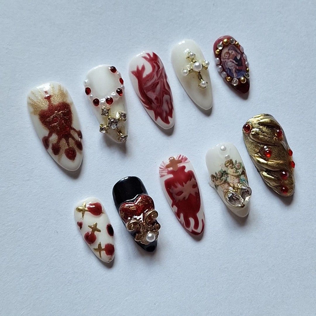 Custom press on nails (Category: Hands & Nails) located in Quezon City. Submitted by luxetips_pressph (Listing ID 1460507230, Image 2). Description: Custom Press On Nails for 250-350php Any shape and length message to order and for inquiries! Inclusions: 📌 Nail Prep Kit (Alcohol Pads, Cuticle Pusher, Nail File) 📌Jelly Glue 📌 Care Card 📌Press On Nails *PRICE ON THIS SET IS SUBJECTED TO CHANGE DEPENDING ON NAIL CHARM AVAILABILITY*.