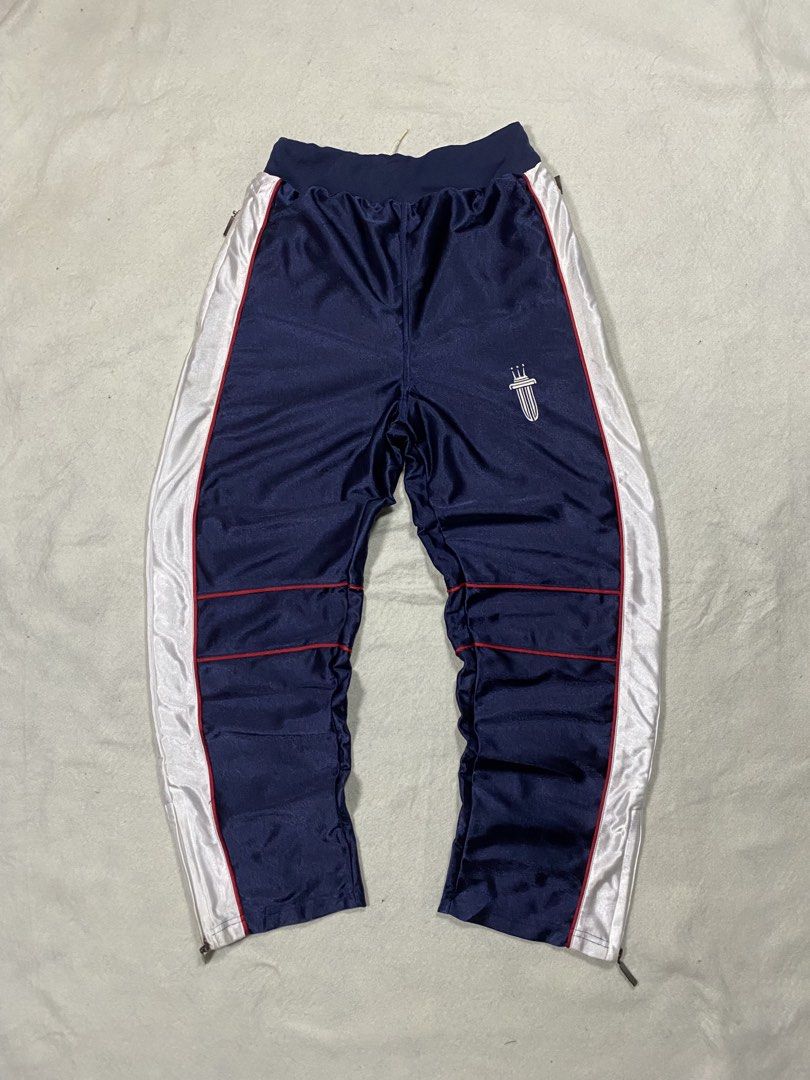 Dada Supreme Track pants (Category: Joggers) located in Dasmarinas. Submitted by ridgeridethrift (Listing ID 1460448821, Image 1). Description: DADA supreme Track pants Dimes : W -30 to 36 , L - 40 , H- 8 Dm to purchase 📥.