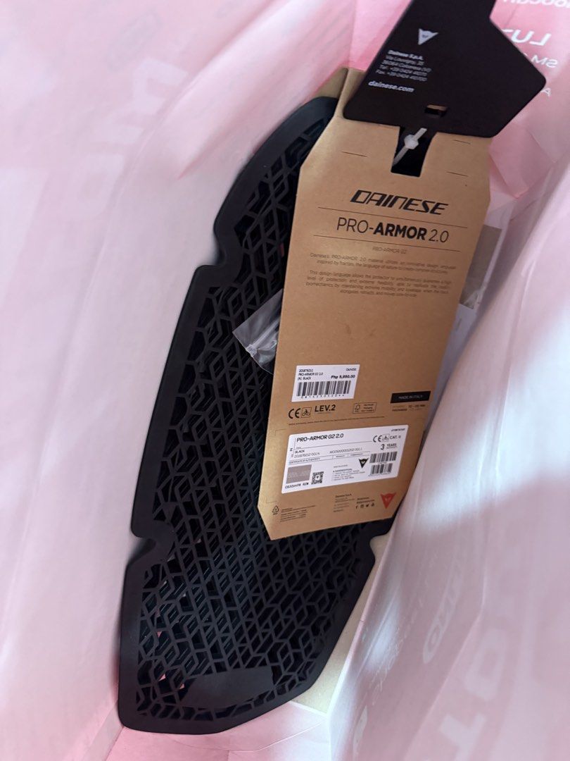 Dainese Pro-Armor 2.0 G2 Back Protector CE Lev.2 (Category: Helmets and other Riding Gears) located in Manila. Submitted by illescasun42752 (Listing ID 1460444966, Image 1). Description: - Dainese Pro-Armor 2.0 G2 Back Protector - CE Certified Level 2 - Innovative fractal-inspired material - Offers excellent protection and flexibility - Ideal for motorcycle riding - Original Price: Php 5,990.00.
