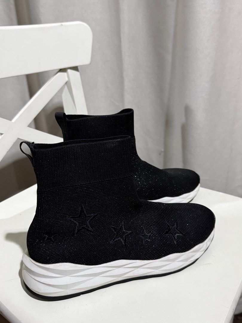 Dr. Kong Knit Sock Boots (Category: Boots) located in Quezon City. Submitted by itsbiancag (Listing ID 1460408531, Image 2). Description: Brand: Dr. Kong with ergonomic cushioning and arch support to reduce foot fatigue during long walks. Style: High-Top / Ankle Knit Sock Sneakers with Embroidered Star Accents & Diamond-Patterned Sole Color: Black with subtle shimmer / White Sole Size: EU 38 / Fits US 7.5-8 Condition: Like New (9.5/10) — worn onc