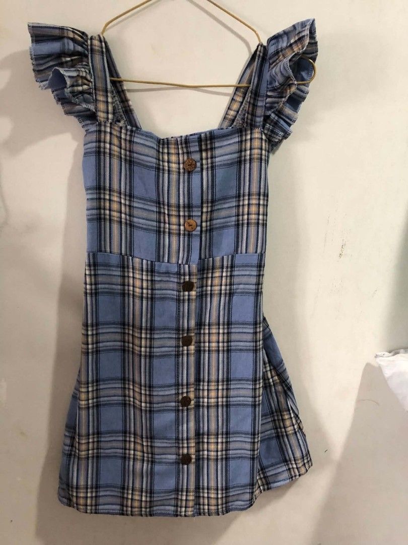 Dress for kids (Category: Babies & Kids Fashion) located in Makati City. Submitted by jaycee_mokong (Listing ID 1460320762, Image 1). Description: for kids 7-10 yrs old.