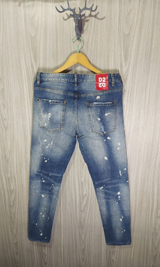 Dsquared2 Distressed Denim Jeans (Category: Jeans) located in Milaor. Submitted by lootinout (Listing ID 1460380802, Image 3). Description: Dsquared2 Distressed Denim Jeans ✅Size: 32 ✅Length: 40 ✅Hem: 6 ✅Color Rate: 9.5/10 ✅No Issue ✅Need Wash ✅Location: Bicol Naga City, Camarines Sur ✅Courier: J&T Express/Flash Express ✅MOP: Gcash only.