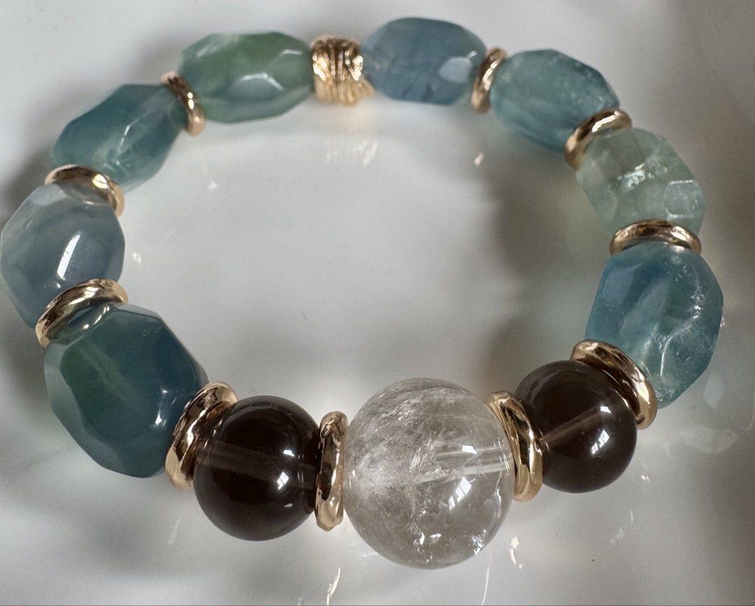 Duo bao fluorite natural stone bracelet (Category: Bracelets) located in Quezon City. Submitted by nics006 (Listing ID 1460354429, Image 1). Description: Combination of fluorite, smoky quartz, and clear quartz .A powerful crystal blend for mental clarity, stress relief, and energy amplification. Crystal Benefits Fluorite: Clears mental fog, brings order to chaos, and helps you focus. Smoky Quartz: Absorbs negative energy, relieves stress, and gro