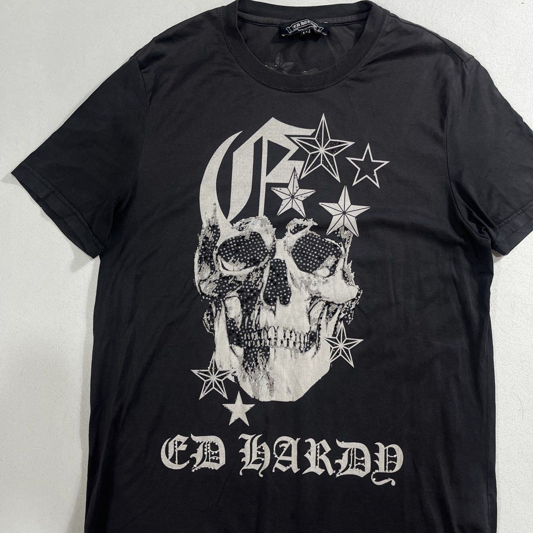Ed Hardy Chromehearts Vibes Medium (Category: Tshirts & Polo Shirts ) located in Nasugbu. Submitted by janstuffs.ph (Listing ID 1460477001, Image 2). Description: Ed Hardy Rhinestone Skull Chromehearts vibes Medium 20x28 9/10 has multiple pinholes from missing rhinestones. Check photo 300 + sf only.
