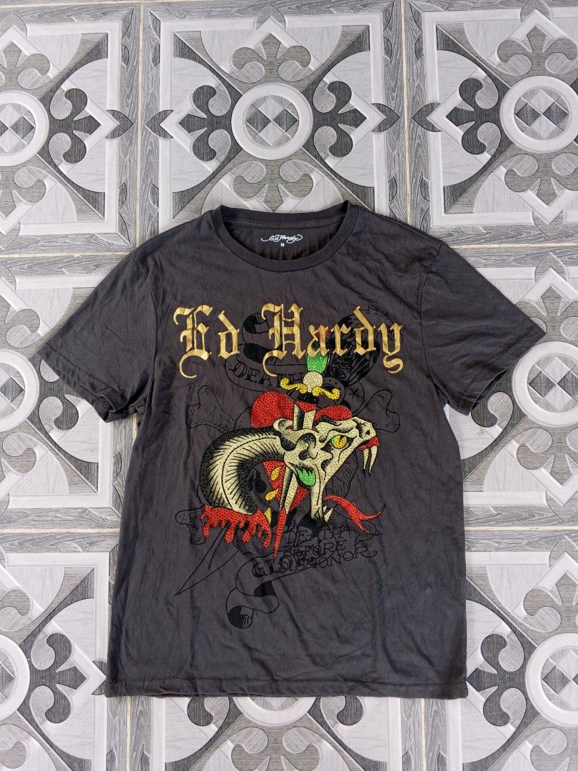 ED HARDY Y2K GRUNGE SNAKE RHINESTONE (Category: Shirts) located in Kalibo. Submitted by vastdeer.6954f1 (Listing ID 1460344903, Image 1). Description: .