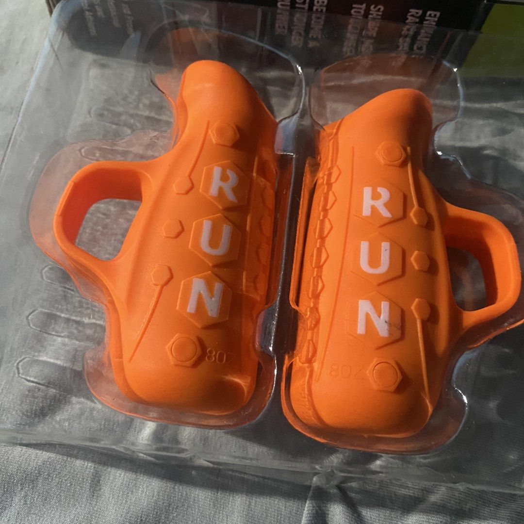 Egg Weights Running Pods 1/2 LB Youth Orange (Category: Weights & Dumbbells) located in Iba. Submitted by leovincee.1414 (Listing ID 1460425483, Image 2). Description: - Orange running pods for youth - Each pod is 1/2 LB - Adds resistance to your runs - Helps improve running form (head up, shoulders back, torso engaged) - Easy to hold and use - Elevate your workout.
