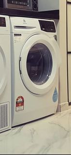 (Category: ) located in . Submitted by usaoutlets (Listing ID 1460456570, Image 1). Description: .